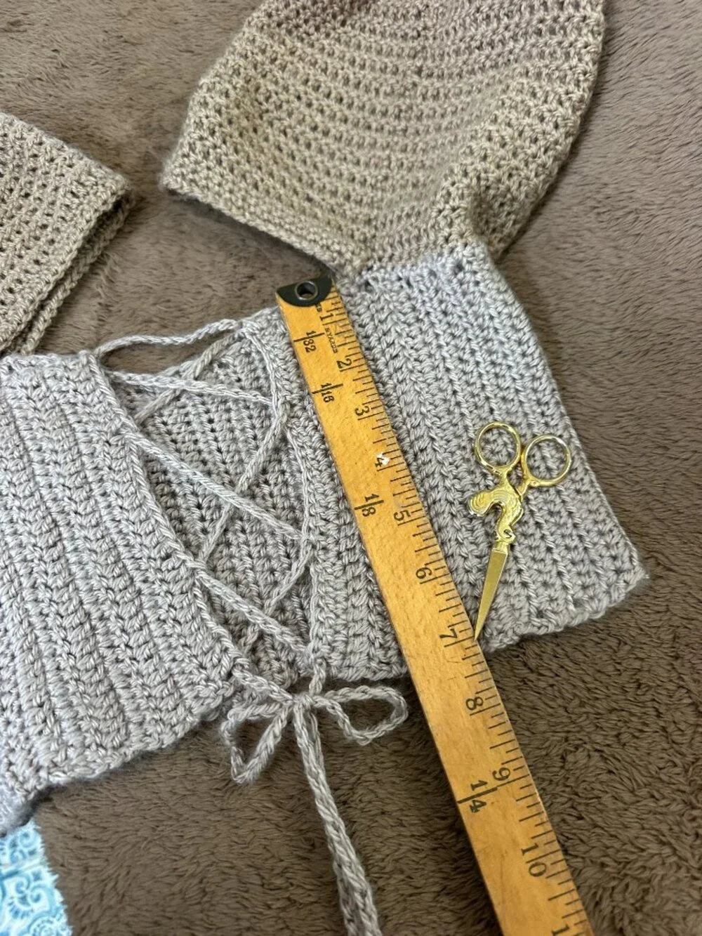 Two-Tone Beige Crochet Lace-Up Corset Crop Top Small/Medium